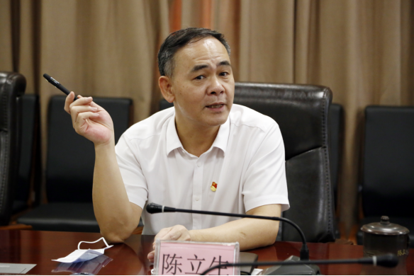 我院组织集中观看电视专题片《紧跟伟大复兴领航人踔厉笃行》676.png