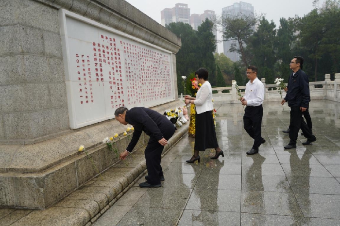 图片2_副本.jpg
