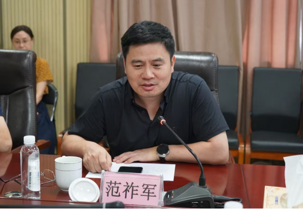 广西社会科学院召开党组理论学习中心组第三专题学习会726.png